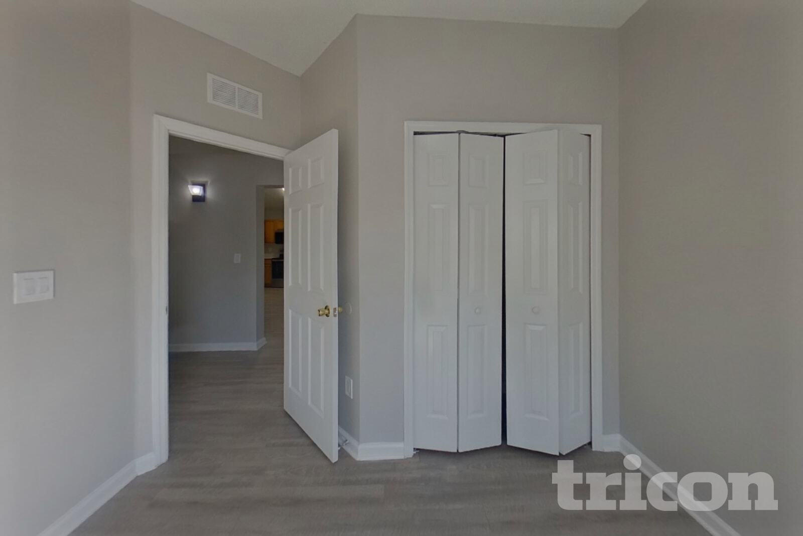 Building Photo - 12048 Coachman Lakes Way