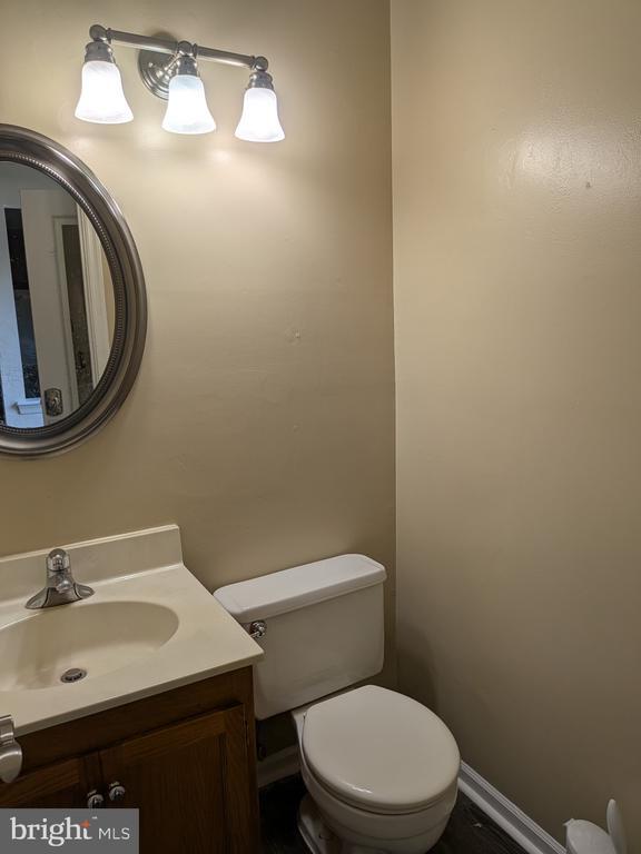 Building Photo - 3009 McMaster Ct