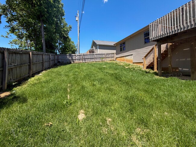 Building Photo - 1140 Orchard Dr