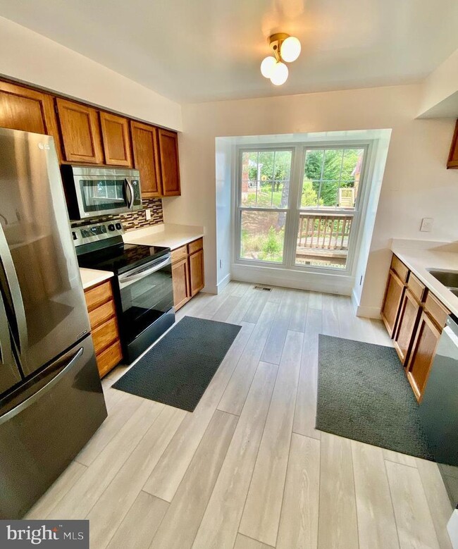 Building Photo - Discover Your Dream Home in Countryside’s ...