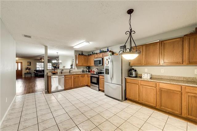 Building Photo - 4017 Thoroughbred Trail