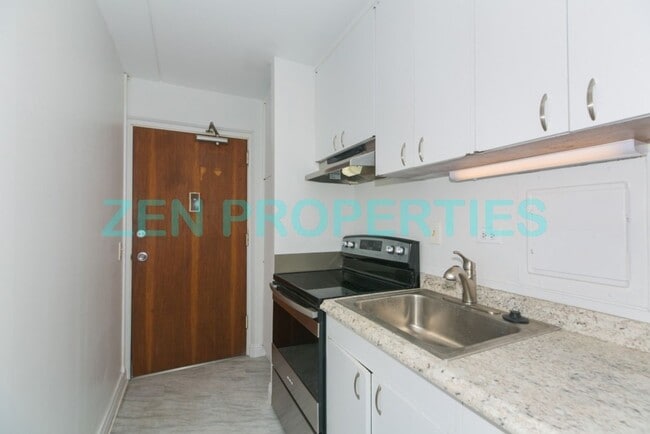 Building Photo - studio for rent at Lunalio Tower