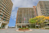 Building Photo - 150-38 Union Tpke