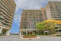Building Photo - 152-18 Union Tpke