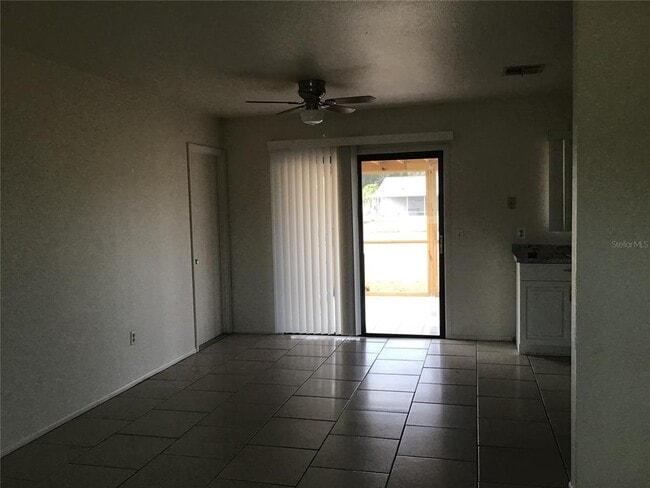 Building Photo - 7195 Arab Ct