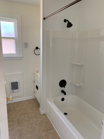 Bathroom - 5405 W Manor Crest St