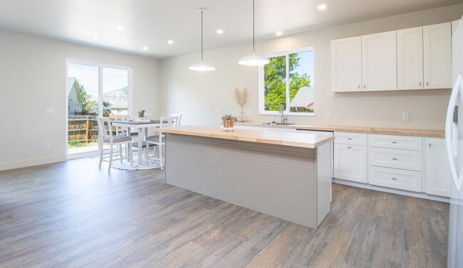 Building Photo - Newly Built Home for Rent