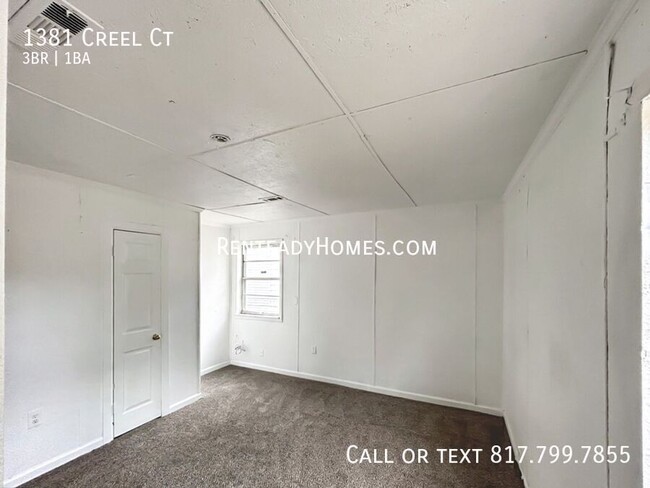 Building Photo - 1381 Creel Ct