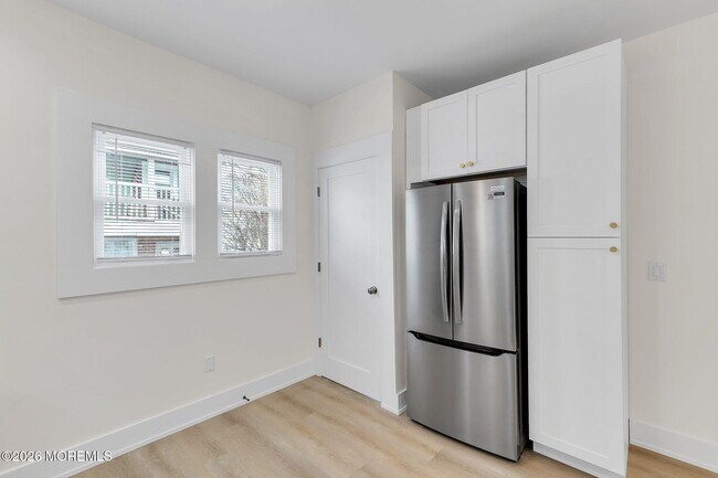 Building Photo - 1101 A St