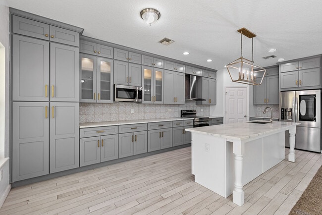 Building Photo - 4 Bedroom Home in Lake Nona with Fenced Yard