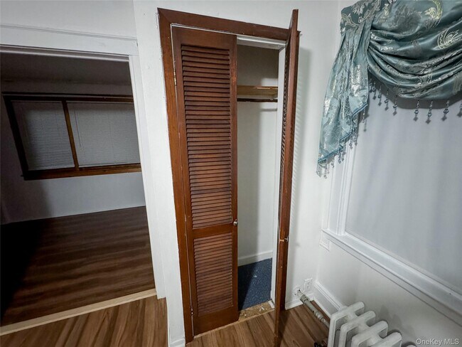 Building Photo - 109-35 96th St