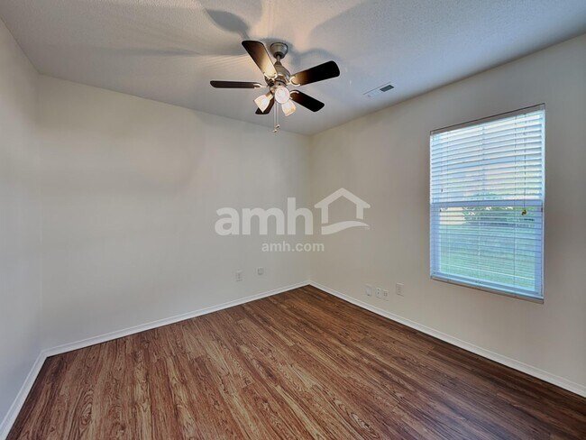 Building Photo - 1009 Gelfield Rd