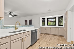 Building Photo - 9311 Contessa Dr