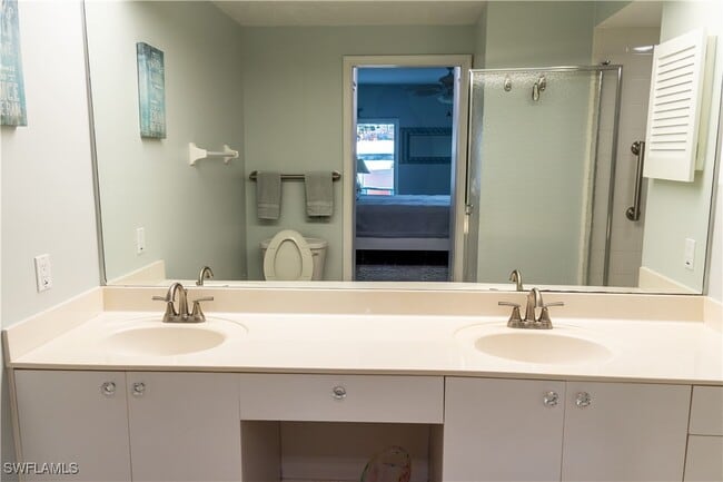 Building Photo - 2526 Orchid Bay Dr