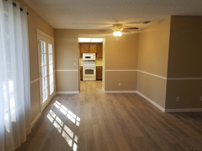 Building Photo - Very Nice 3bd 2 bath House for rent in Cameron Park
