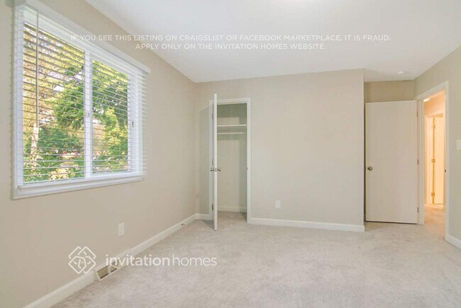 Building Photo - 101 Lyme Ct