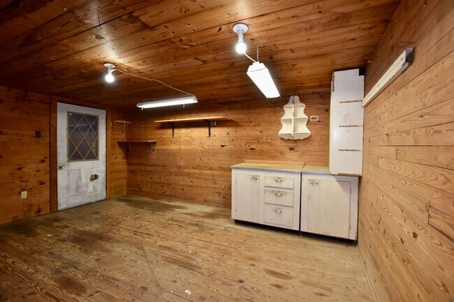 Building Photo - 1623 Texas St