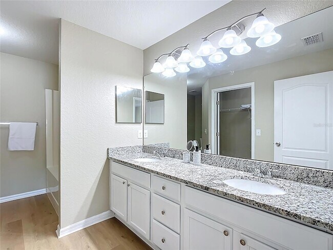 Building Photo - 1639 Saddlehorn Dr