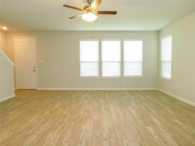 Building Photo - 3129 Solana Cir