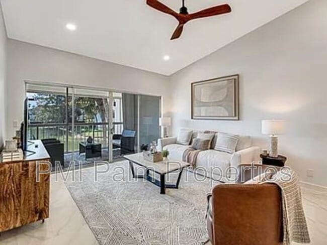 Building Photo - 225 Cypress Point Dr