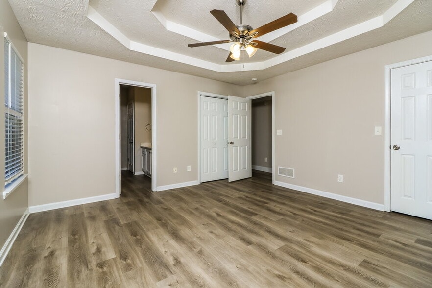 Building Photo - 324 Brannans Ct