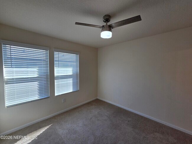 Building Photo - 98 Red House Cir