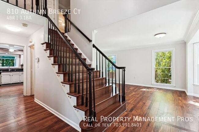 Building Photo - 810 Autumn Breeze Ct