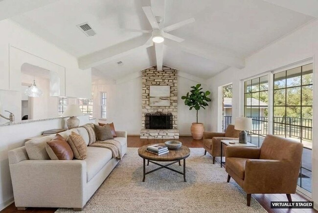 Building Photo - 142 Lake Shore Dr