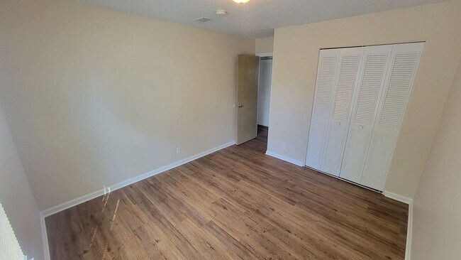Building Photo - 3406 Breckenridge Ln