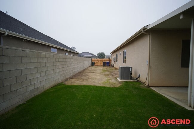 Building Photo - Breathtaking Home Off Calloway and Snow Rd!