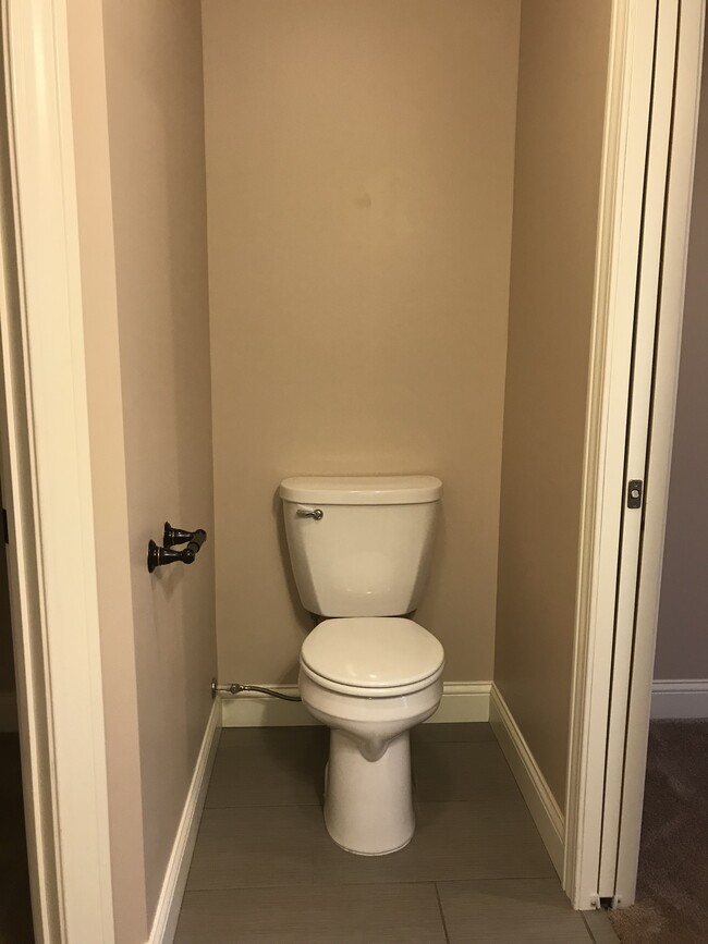Master bath - 100 Scenic Drive