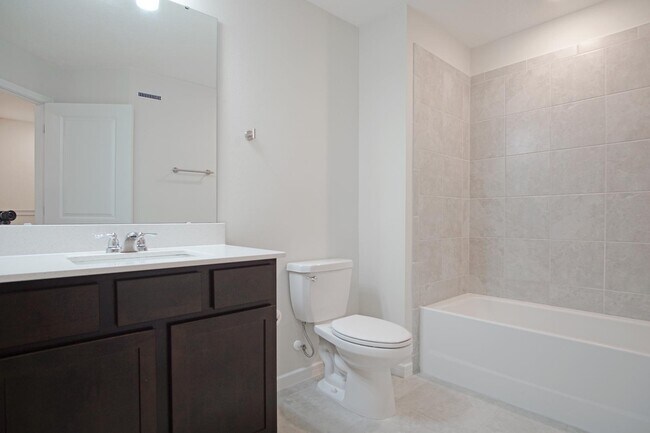 Building Photo - 1721 Delightful Dr