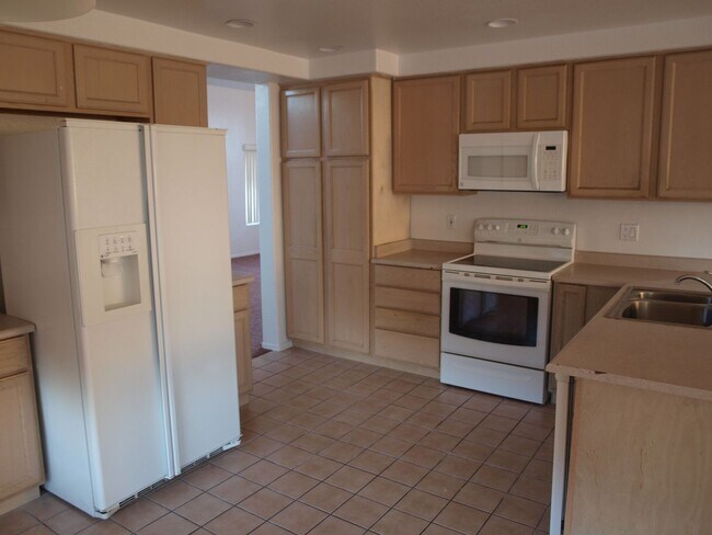 Building Photo - 15007 W Evening Star Trail