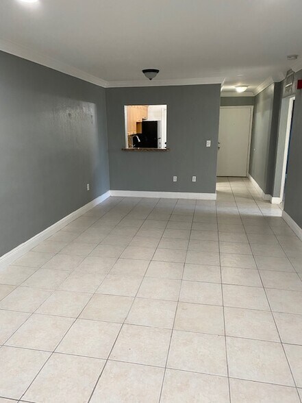 Building Photo - 13900 Lake Placid Ct