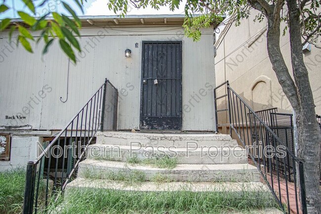 Building Photo - 1104 Myrtle Ave
