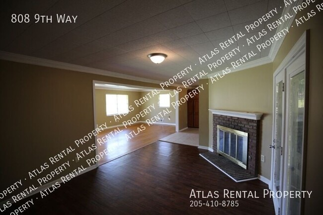 Building Photo - 808 9th Way