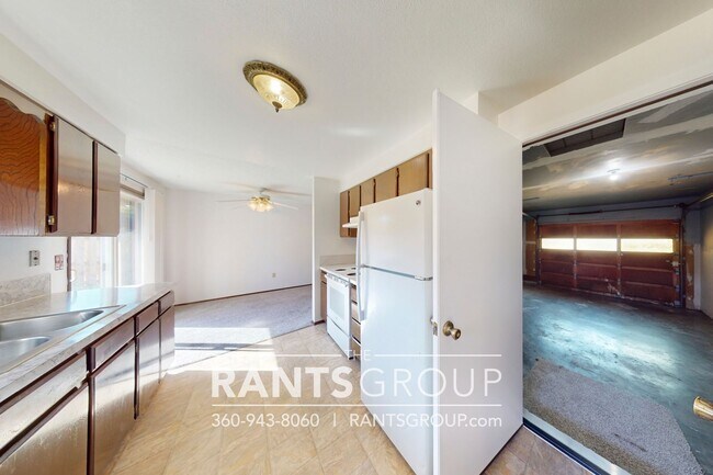 Building Photo - 282