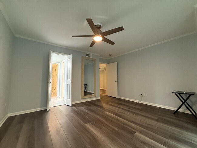 Building Photo - 777 Bering Dr