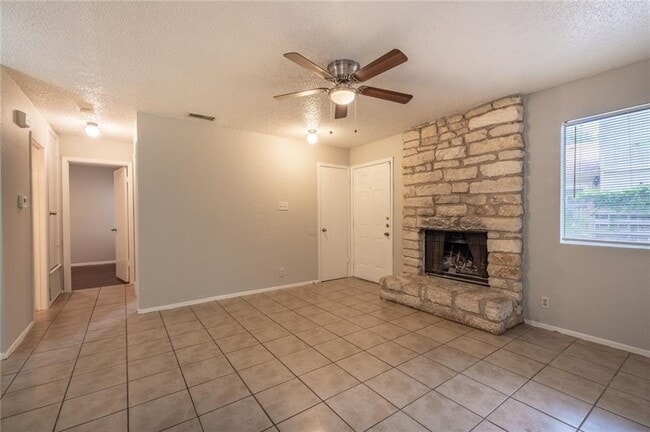 Building Photo - 12901 Chromite St