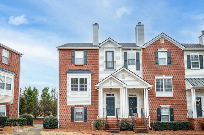 Building Photo - 246 Village Square Dr