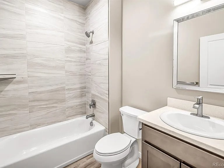 Building Photo - 1290 N 13th St