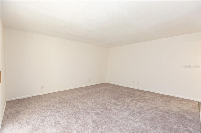 Building Photo - Fantastic 1 /1 x Rent @ Winter Park's Four...