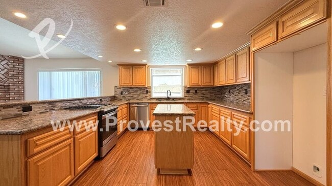 Building Photo - 14664 Pamlico Rd