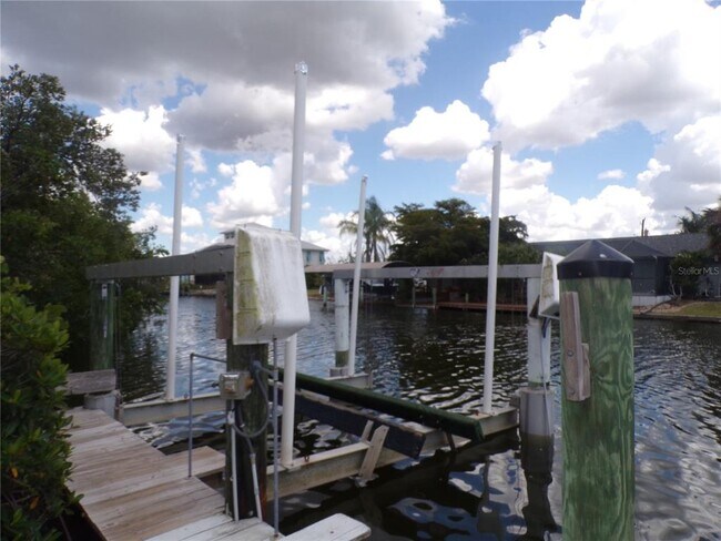 Building Photo - 24279 Yacht Club Blvd