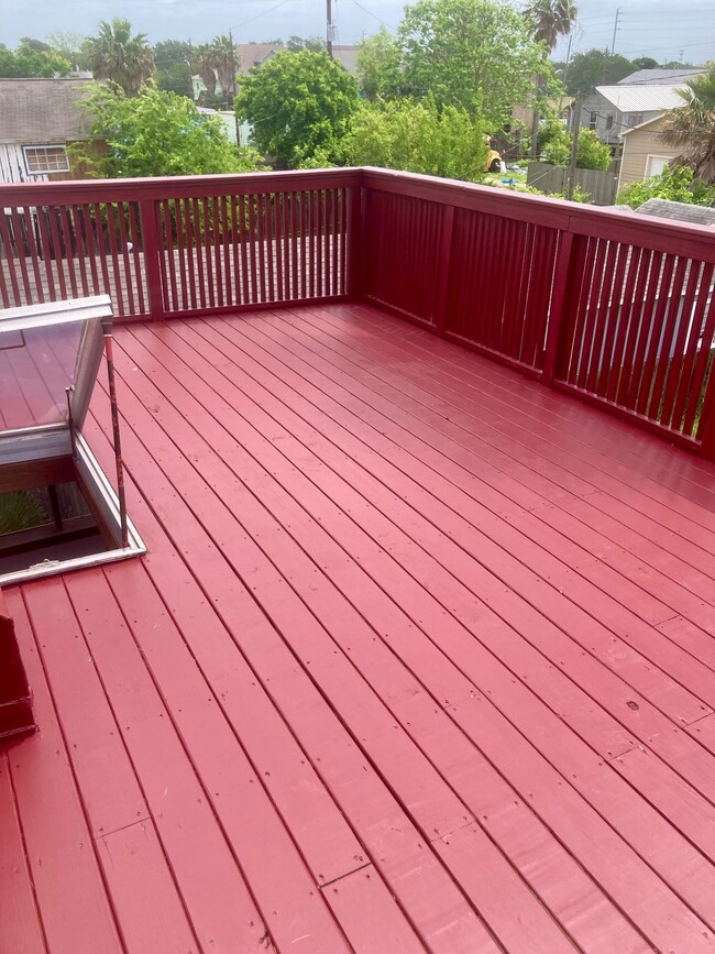 Building Photo - 6927 Avenue O