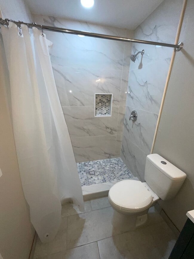 Building Photo - Cottonwood Estate 4 Bedroom Ranch Home