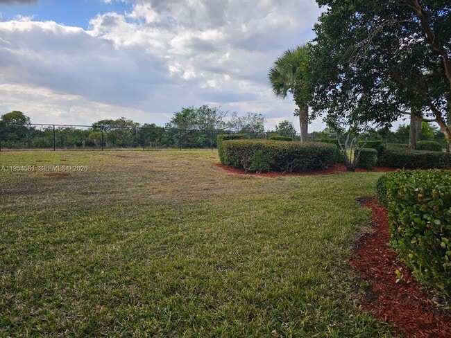 Building Photo - 8255 NW 128th Ln