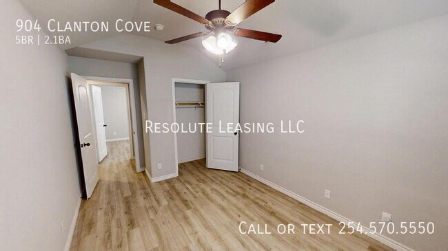 Building Photo - 904 Clanton Cove
