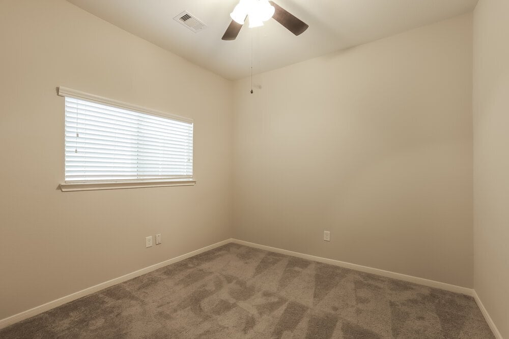 Building Photo - 21735 Grassy Hill Ln