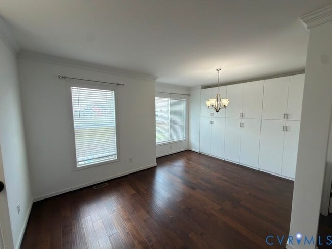 Building Photo - 11403 Hayloft Ln